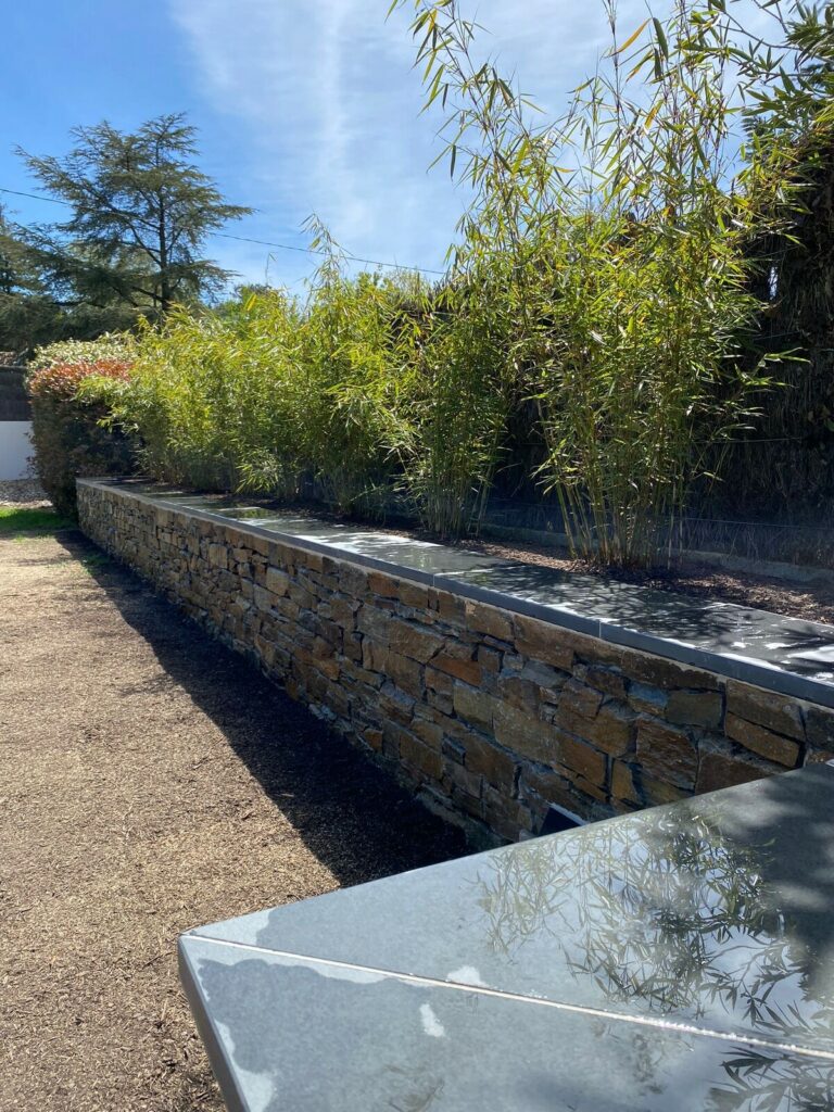 Aurelien Bulteau PAYSAGISTE CHALLANS Jardiniere En Pierre 2 134