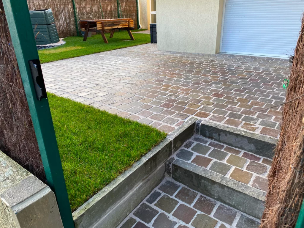 Aurelien Bulteau PAYSAGISTE CHALLANS Pavés Gres D Indes 155