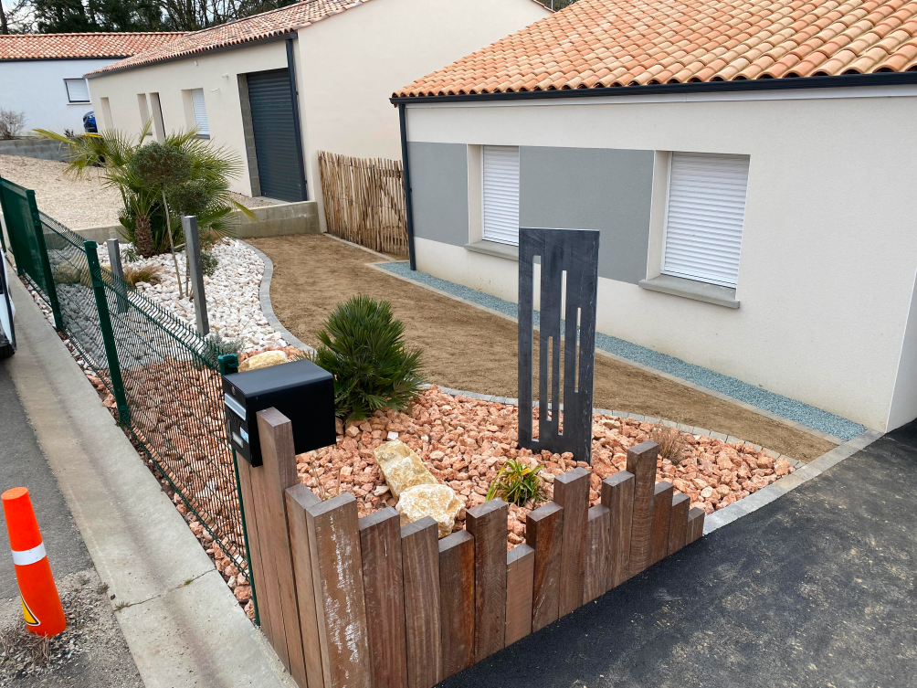 Aurelien Bulteau PAYSAGISTE CHALLANS Massif 4 153